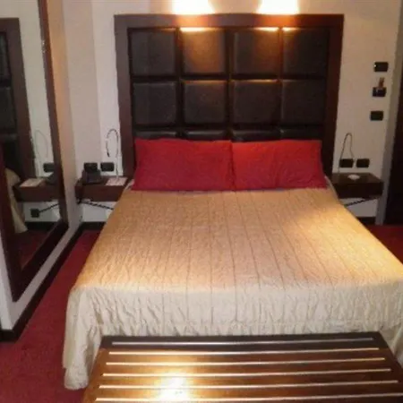 Hotel Iq 4*